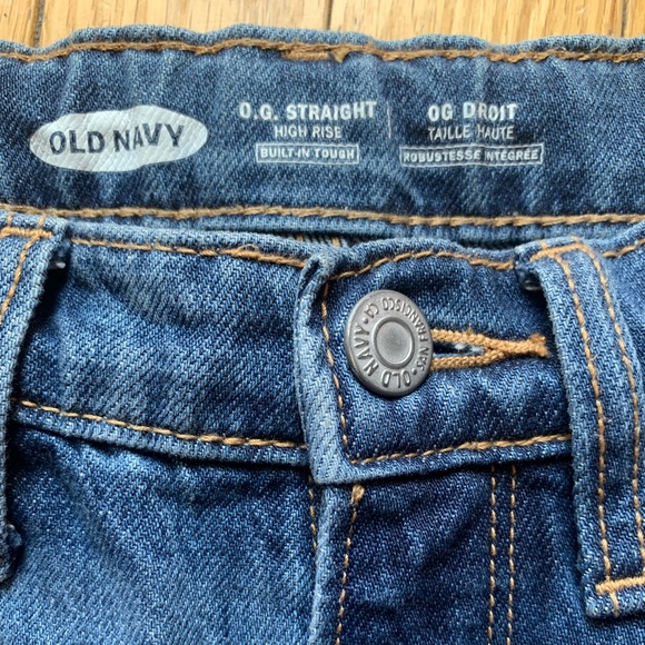 old navy high rise straight legged jeans with built in tough. size 14 youth. - Picture 3 of 4